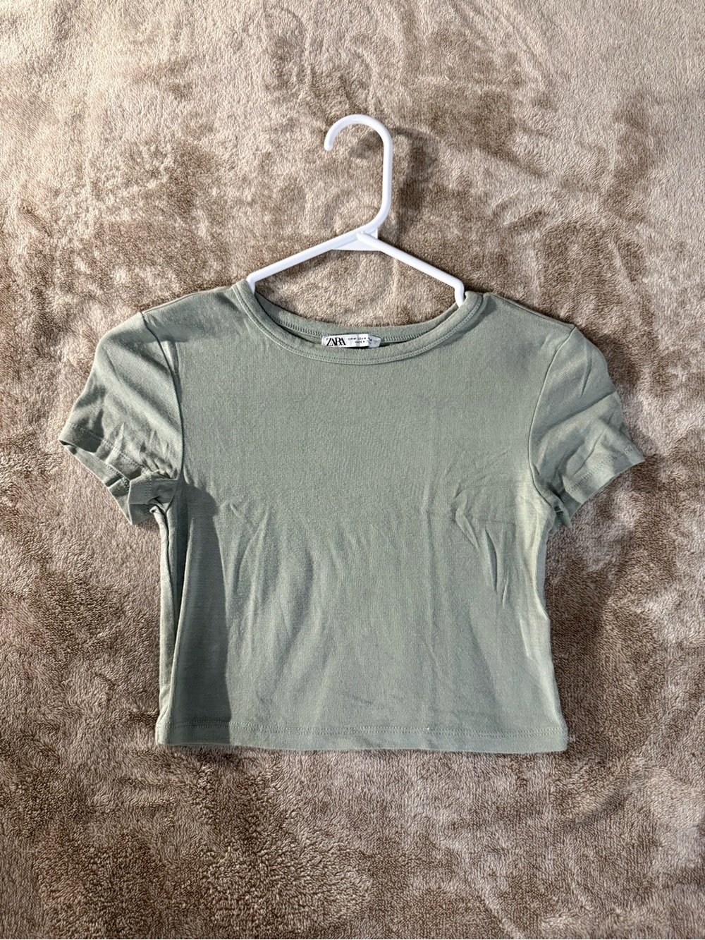 ZARA - Sage Green Short Sleeve Crop Top